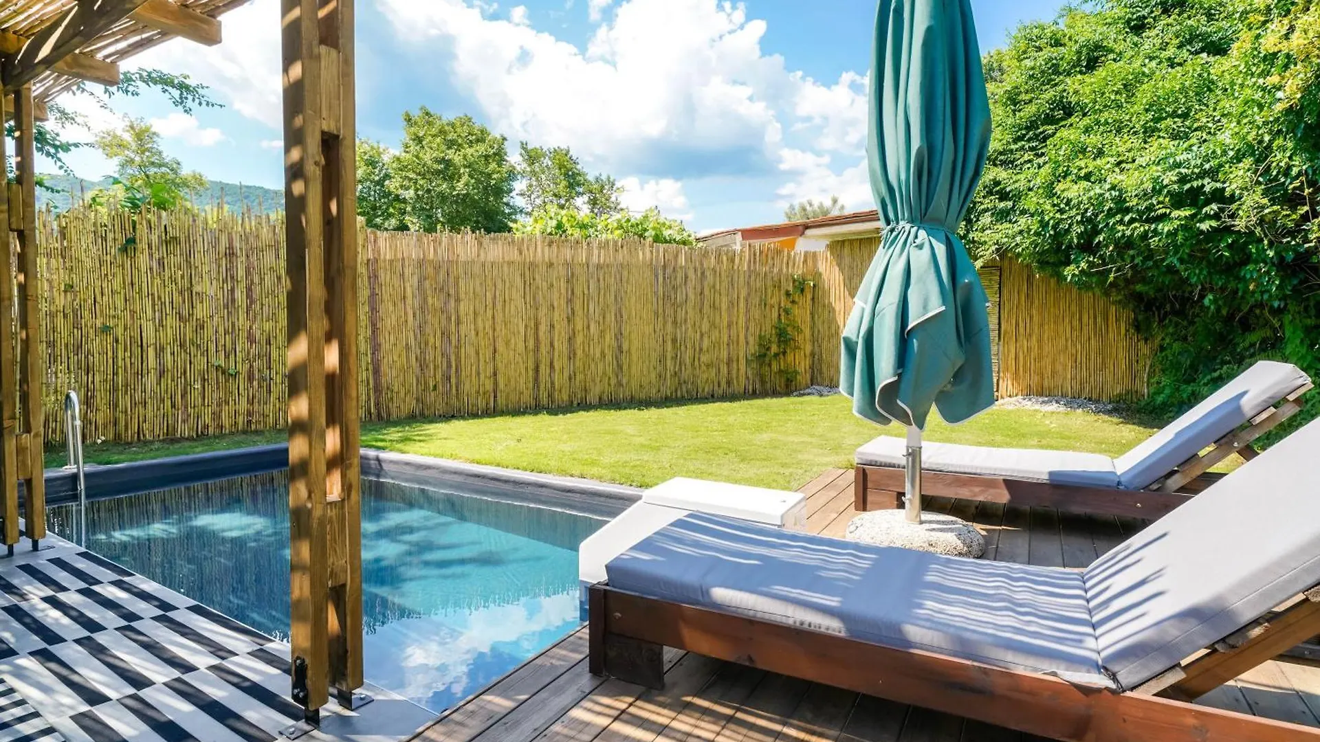 Vila Rafaelo Poolside Olympiada Prázdninový dům